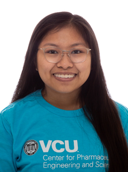 Jenielle headshot